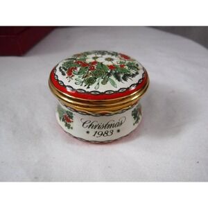 Enamel Box, Halcyon Days, Christmas 1983, Snuff Box,‎ Pill Box, Jewelry box,
